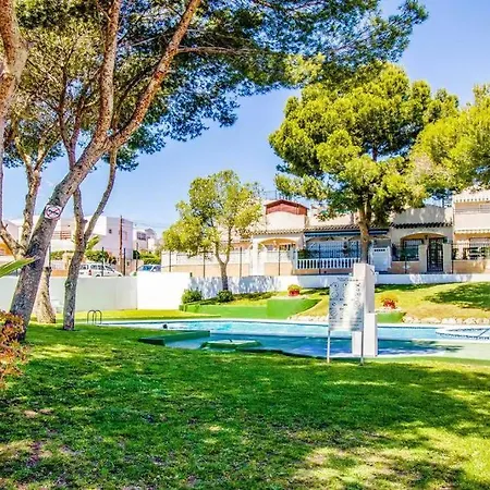 Casa Del Gato Rojo , Communal Swimming Pool , Terrace With Barbecue Apartmán Torrevieja