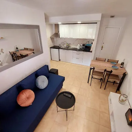 Casa Del Gato Rojo , Communal Swimming Pool , Terrace With Barbecue Apartmán